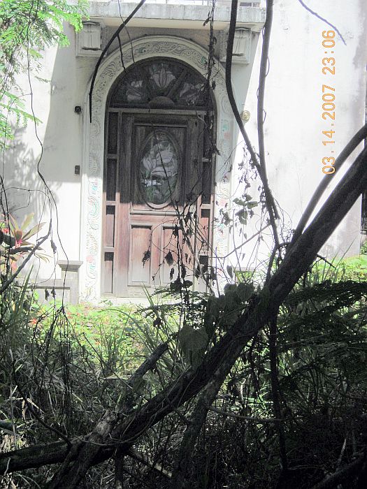 Abandoned buildings in Puerto Rico